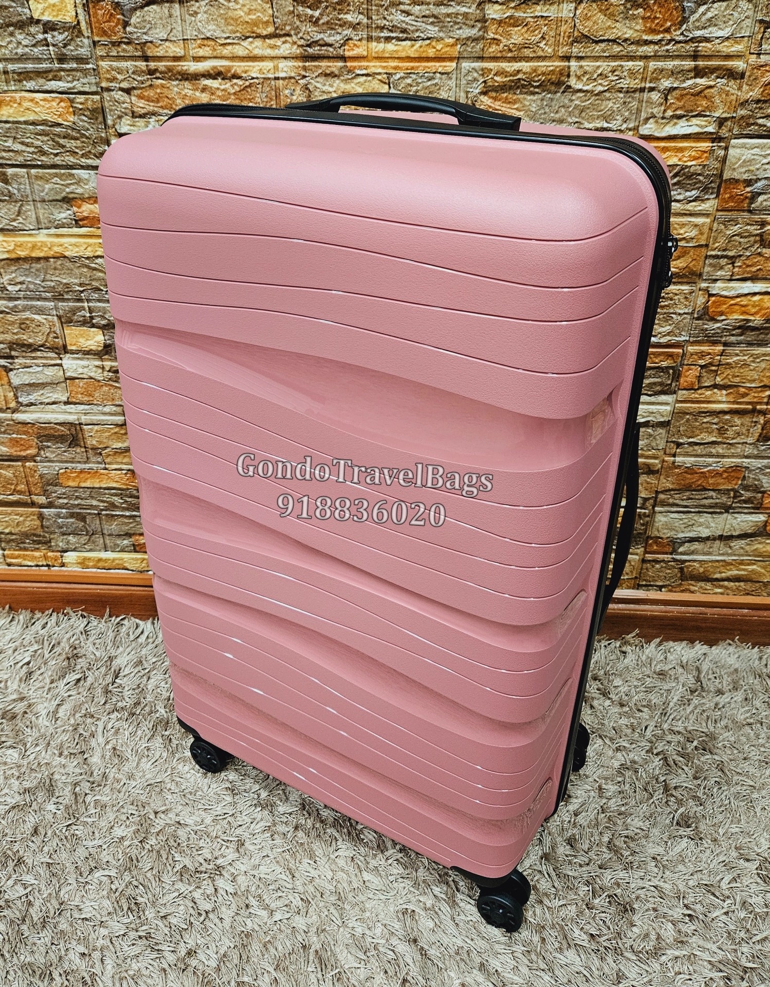 Mala de Viagem Porão 23Kg / 65cm Polipropileno - Rosa Gold