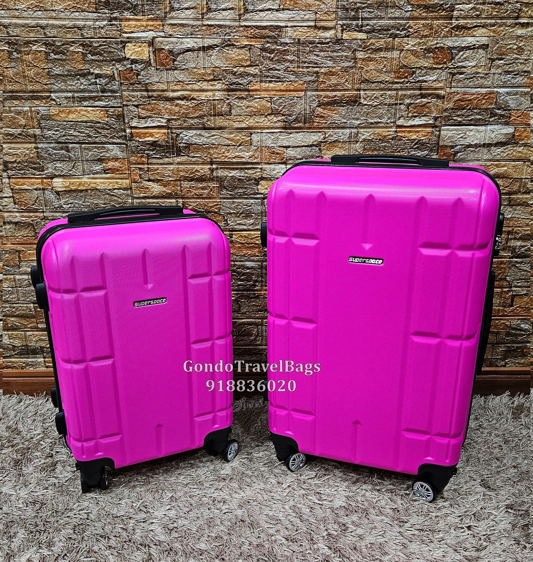 Conjunto de 2 Malas de Viagem ABS - 1 Porão 23Kg + 1 Cabine 10 a 15Kg