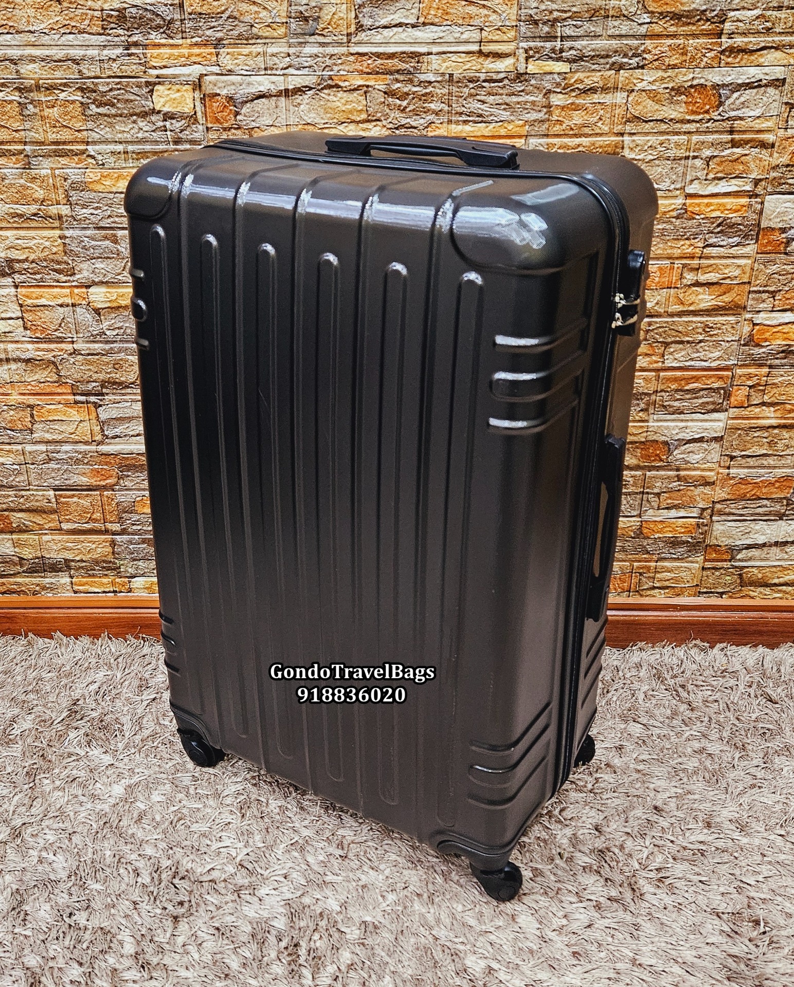 Mala de Porão Com Trolley Média - 23Kg / 70cm